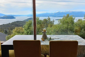 Cabaña de montaña en Cerro Otto con increible Vista al Lago